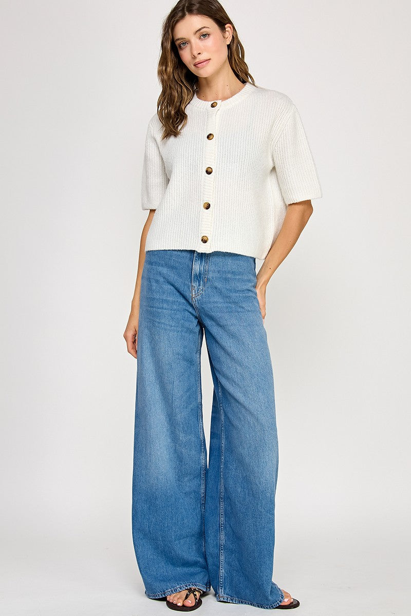 'Feels Like Me' Top - White