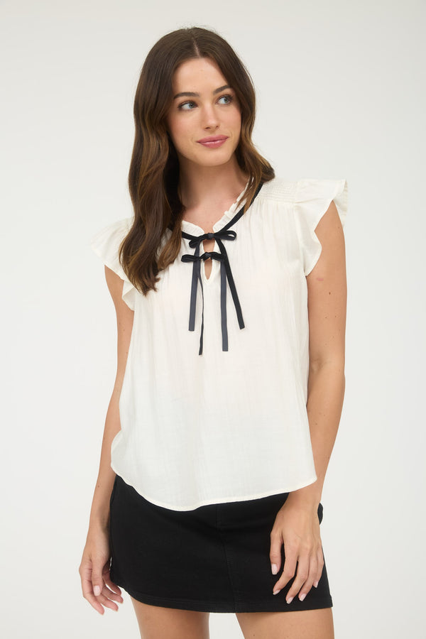 'Elegant Edge' Top