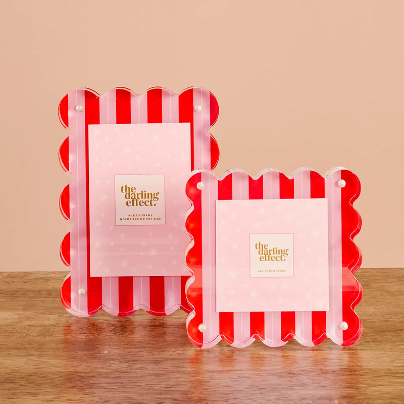 Scalloped Acrylic Frame - Peppermint Stripes