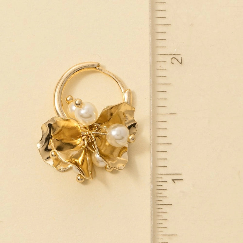 Pearls & Petals Hoop Earrings