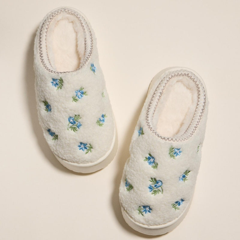 Floral Embroidered Slippers