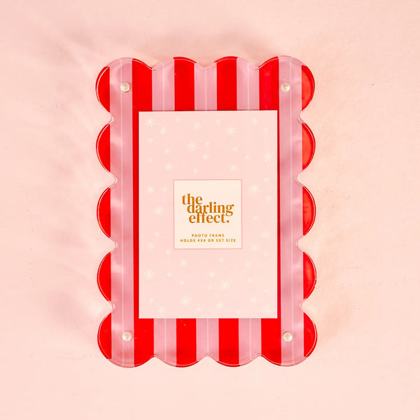 Scalloped Acrylic Frame - Peppermint Stripes