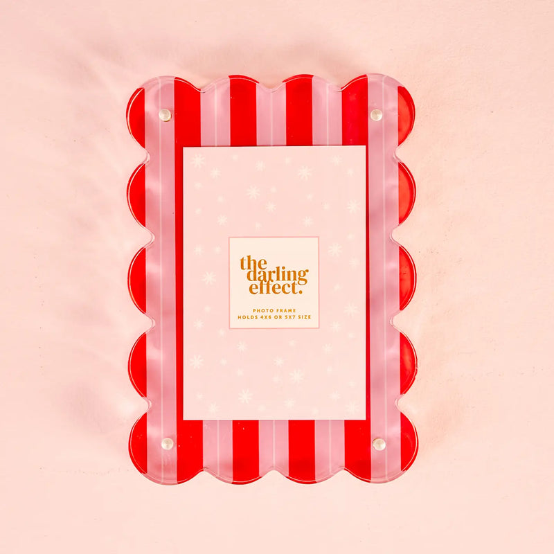 Scalloped Acrylic Frame - Peppermint Stripes