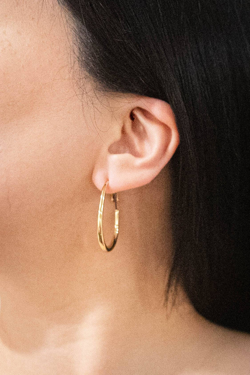 Oro Hoop Earrings | Gold