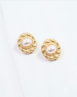 Pressley Pearl Earring