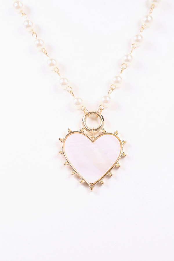 Bettany Necklace with Heart Charm Pearl