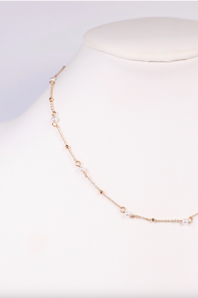 Hunter Pearl Necklace Gold