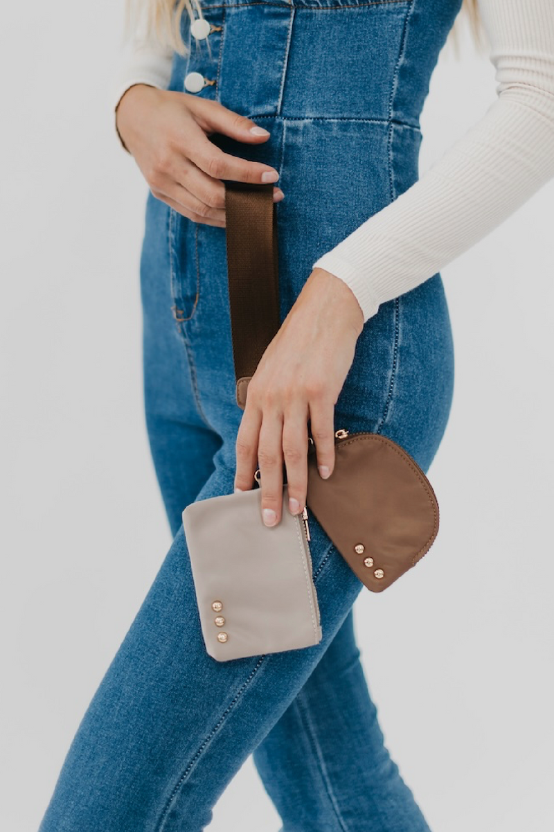 Dolly Dual Pouch Wristlet Brown – Back Alley Boutique