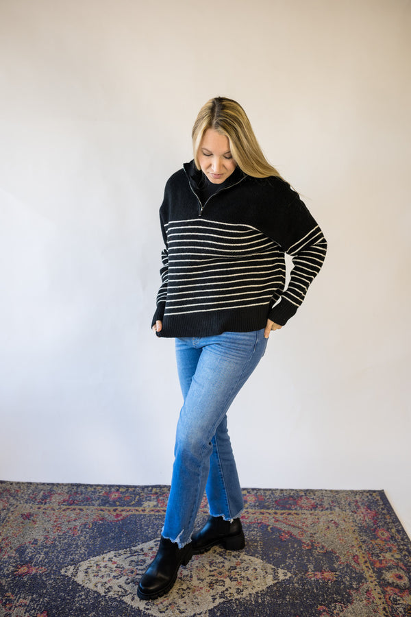 'Feeling Good' Pullover - Black