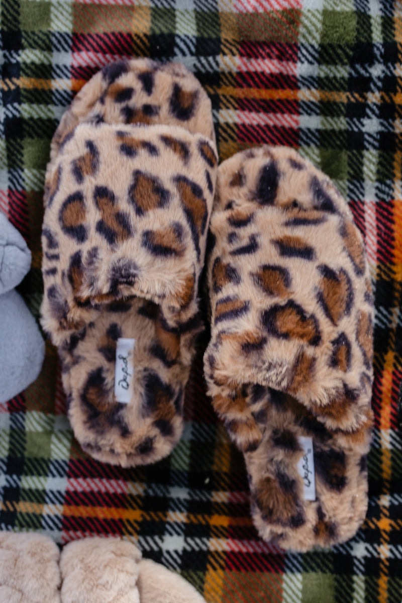 'Cozy Days' Slippers - Leopard